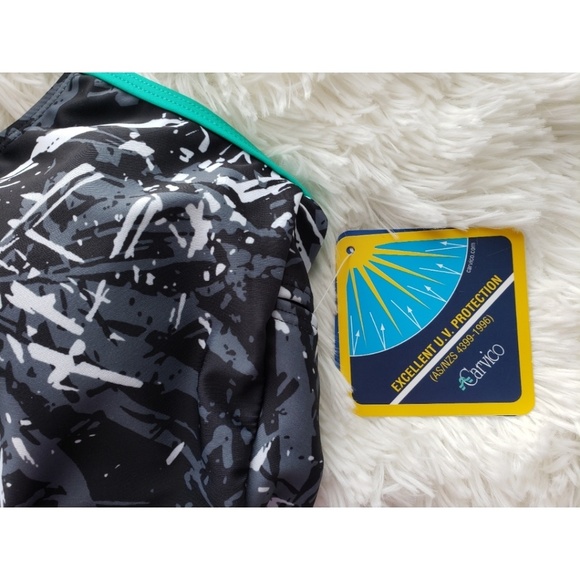 Fabletics Women’s Bikini Swim Top Small Black Green Padded Athletic Swimwear NEW - Picture 8 of 8